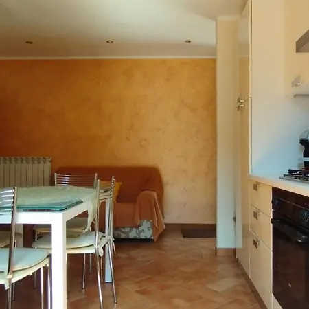 La Casa Tra Gli Ulivi *